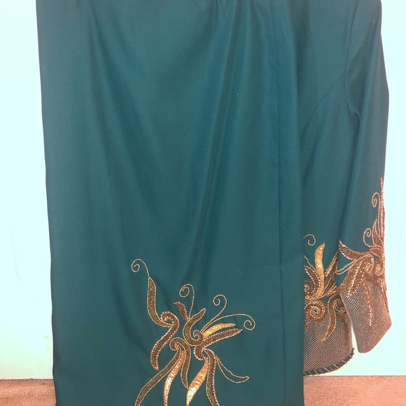 Turquoise and gold, 2 piece set - Picture 3 of 3